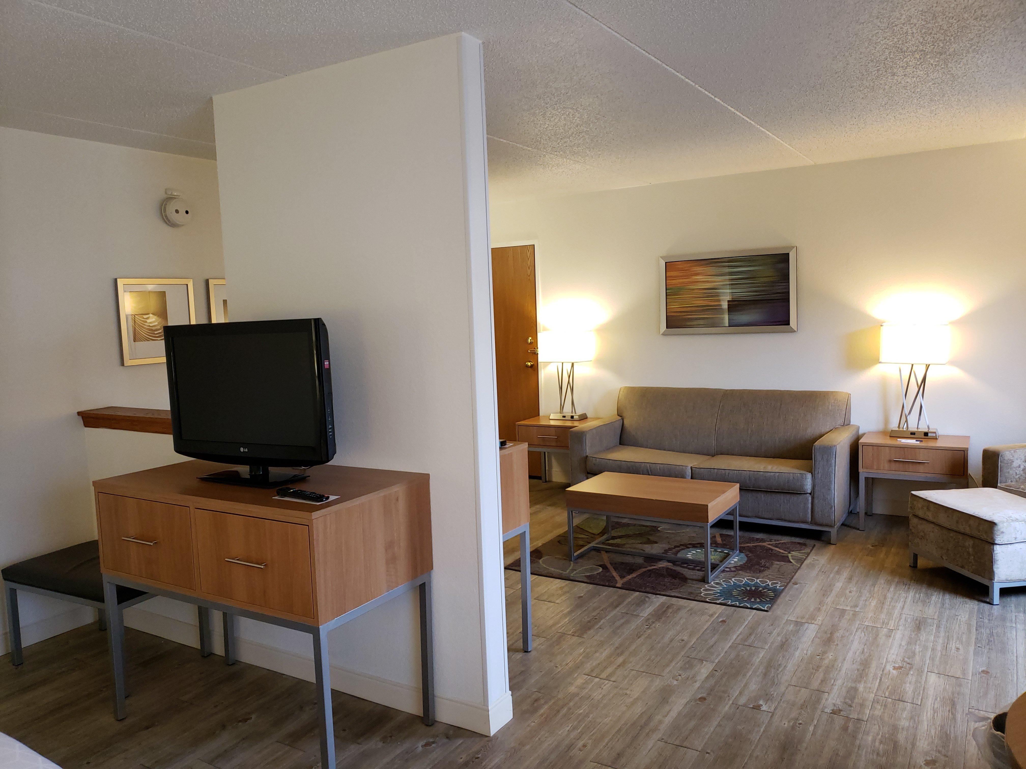 Holiday Inn Express Hotel Pittsburgh-North/Harmarville By Ihg Exterior photo